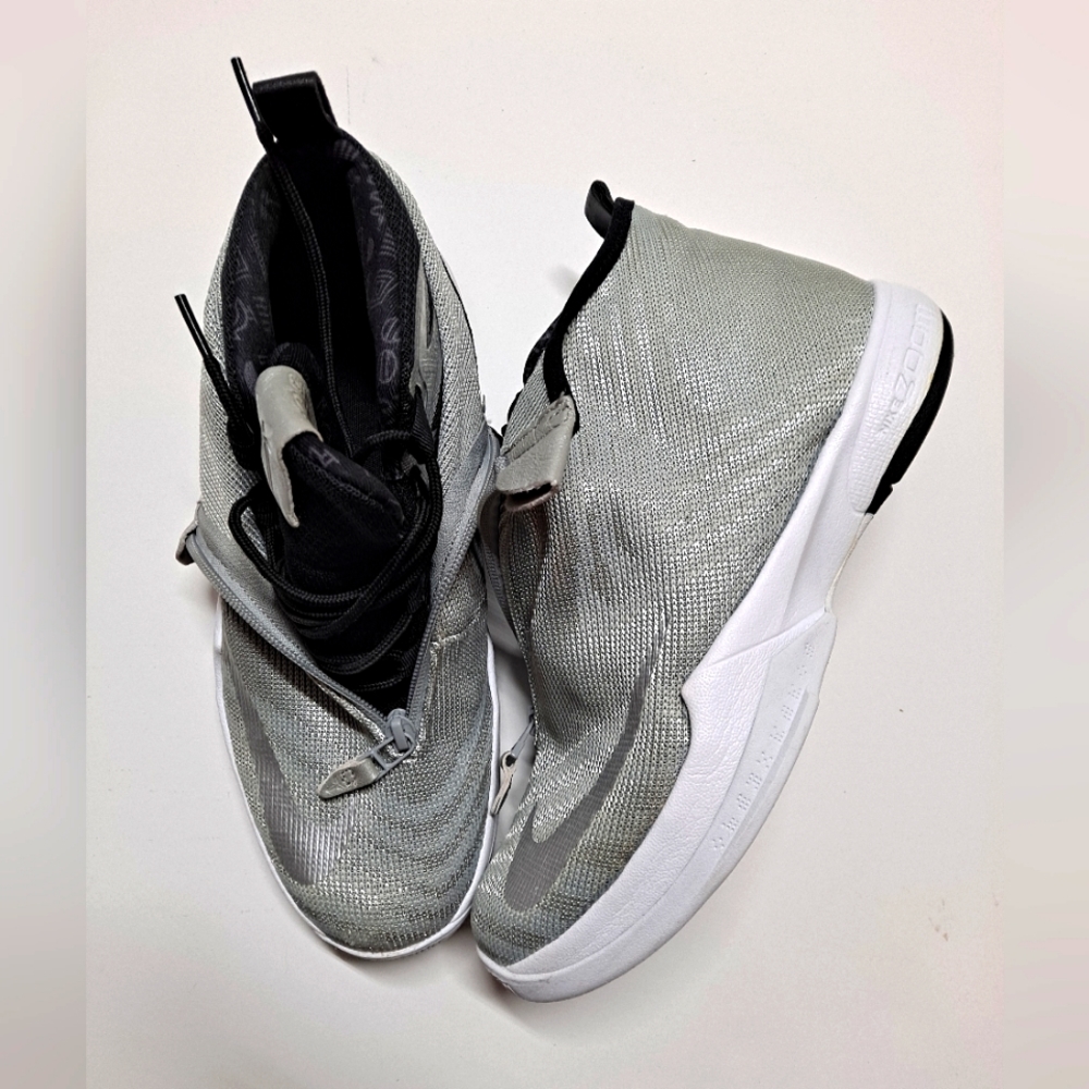 Nike Kobe ICON, size 10.5